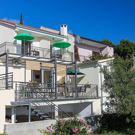 Apartments Villa Alex Подаца Екстериор снимка