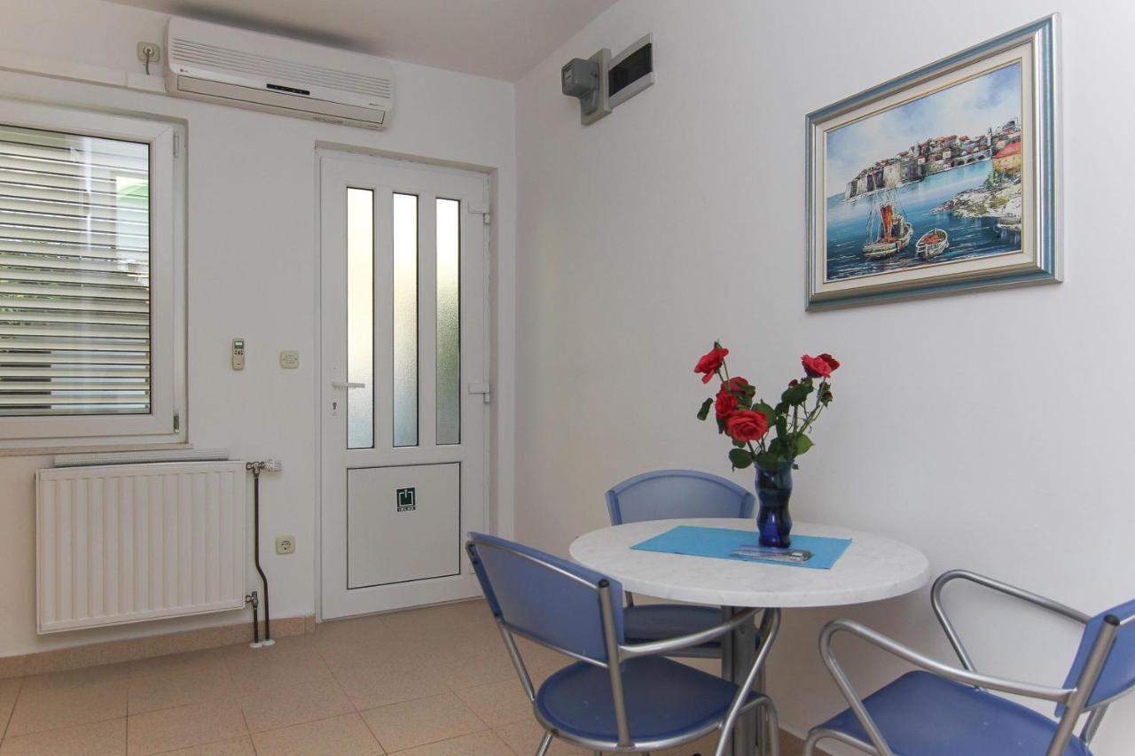 Apartments Villa Alex Подаца Екстериор снимка