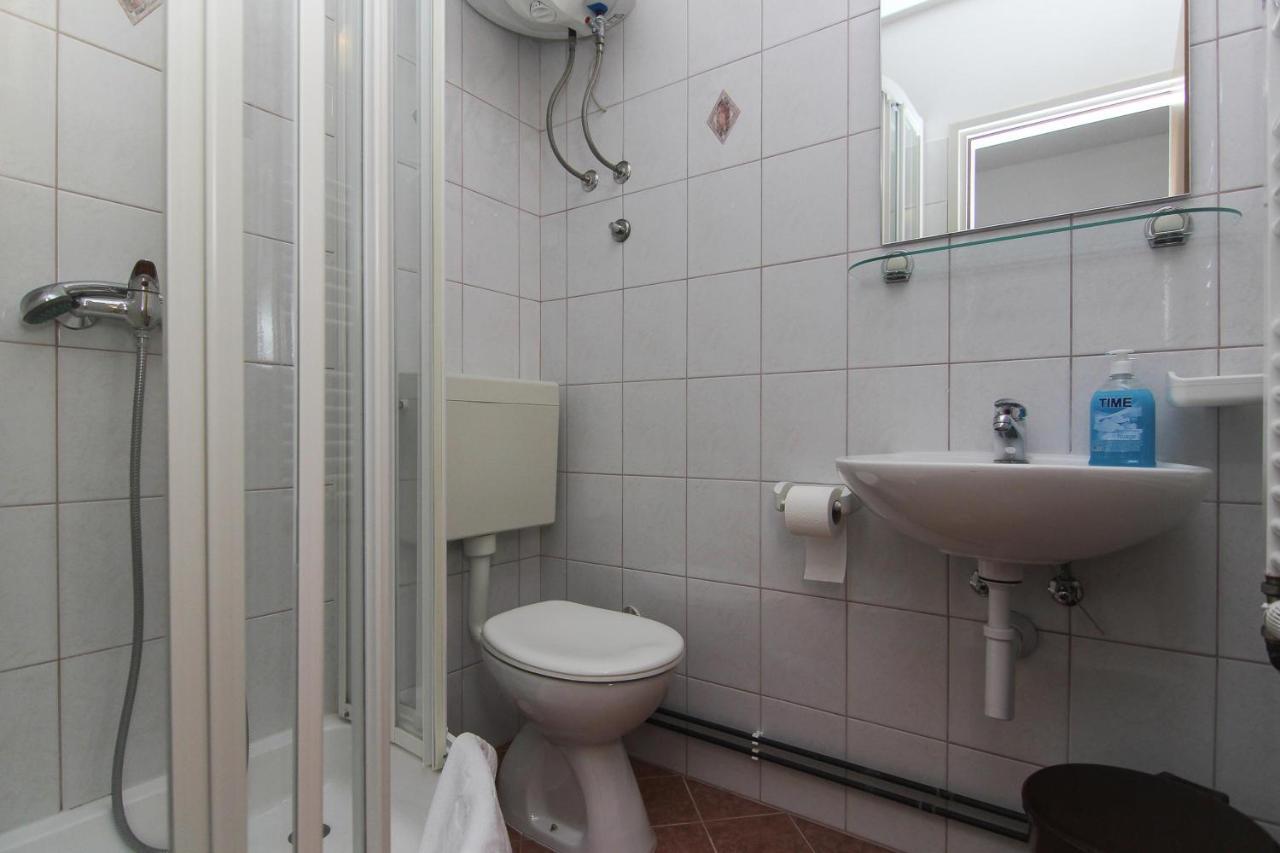 Apartments Villa Alex Подаца Екстериор снимка