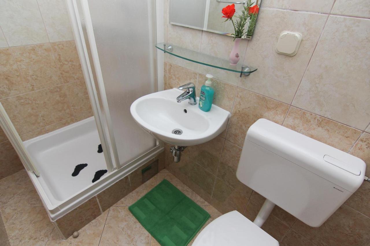 Apartments Villa Alex Подаца Екстериор снимка