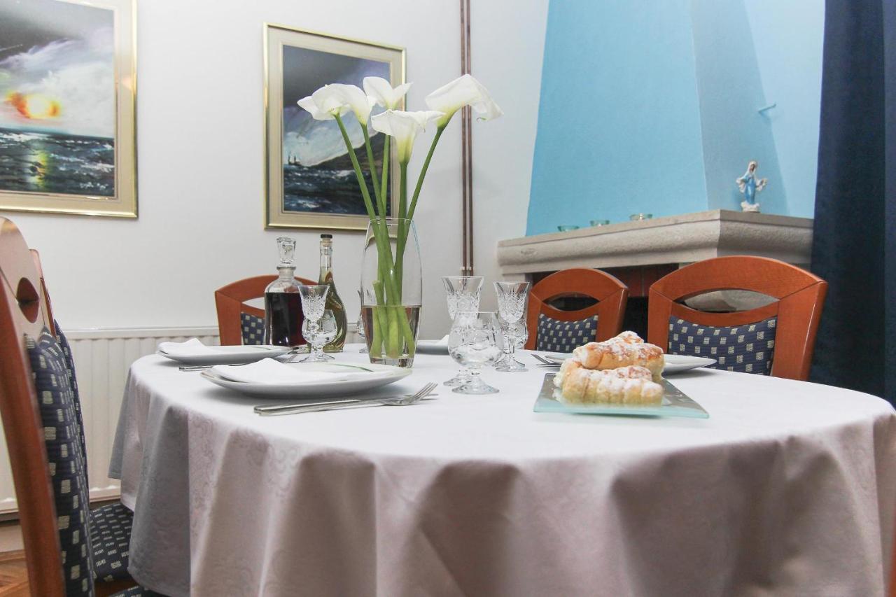 Apartments Villa Alex Подаца Екстериор снимка