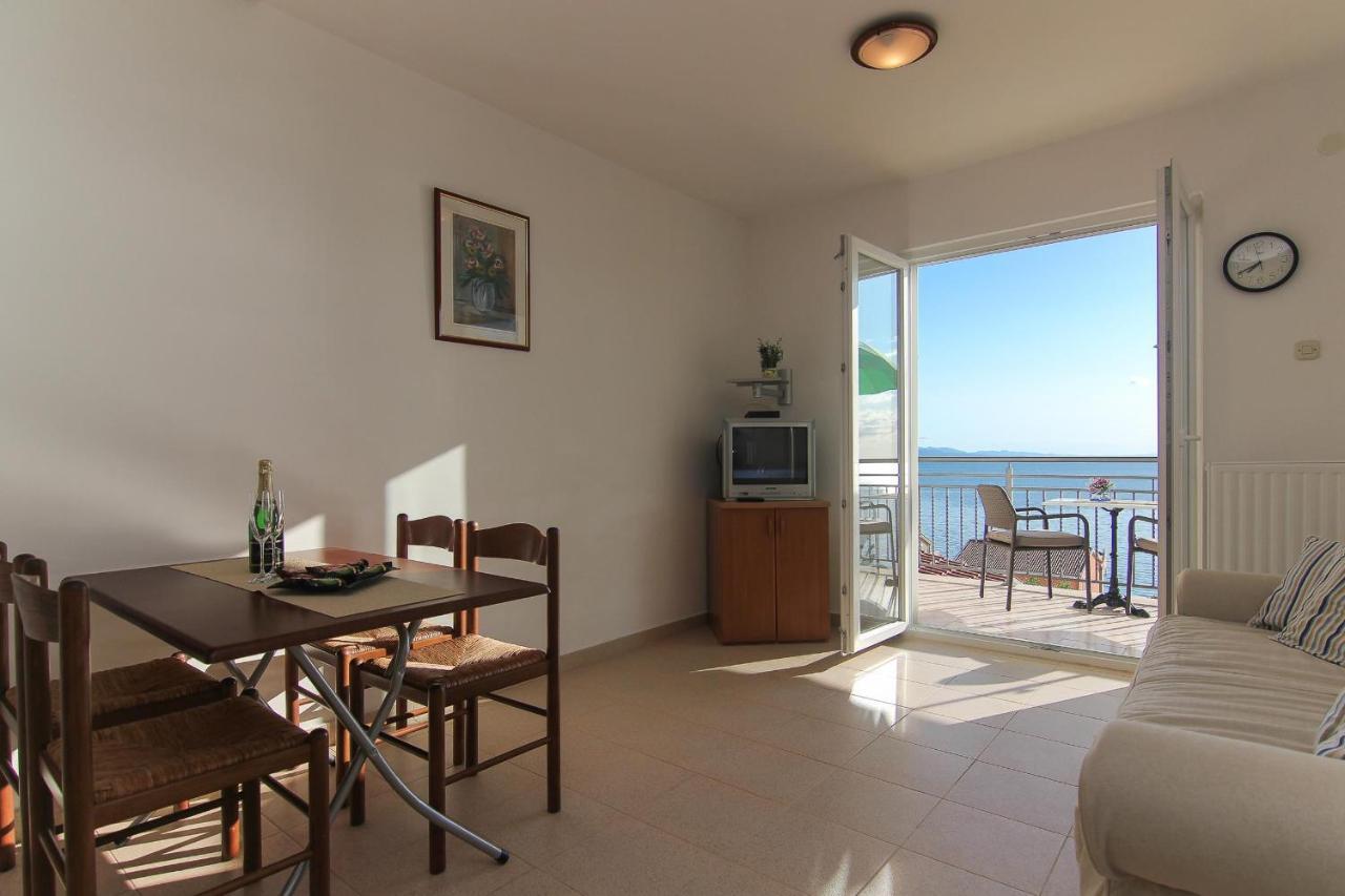 Apartments Villa Alex Подаца Екстериор снимка