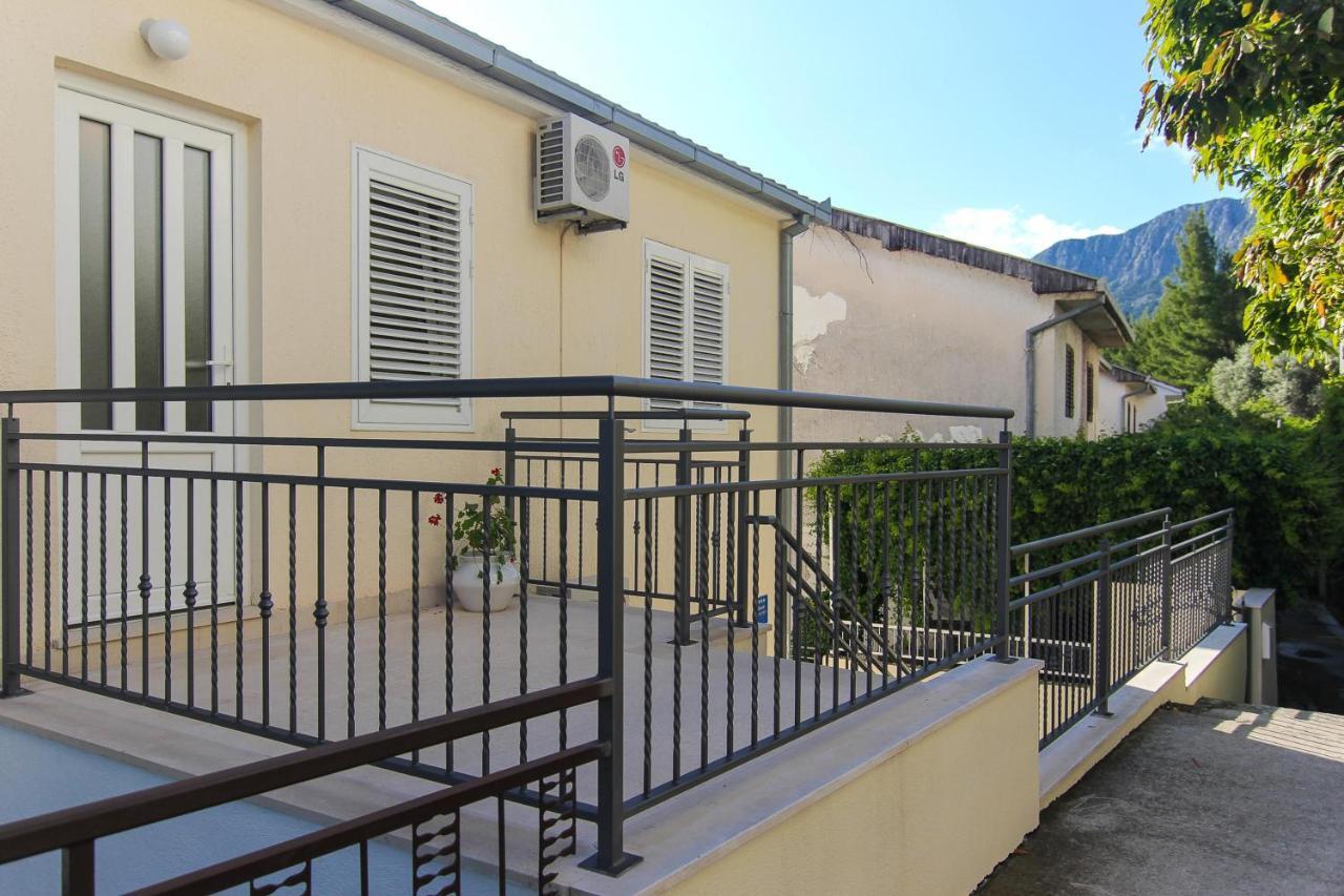 Apartments Villa Alex Подаца Екстериор снимка